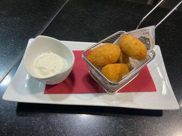 Croquetas de Bacalao a la Naranja y Sésamo 