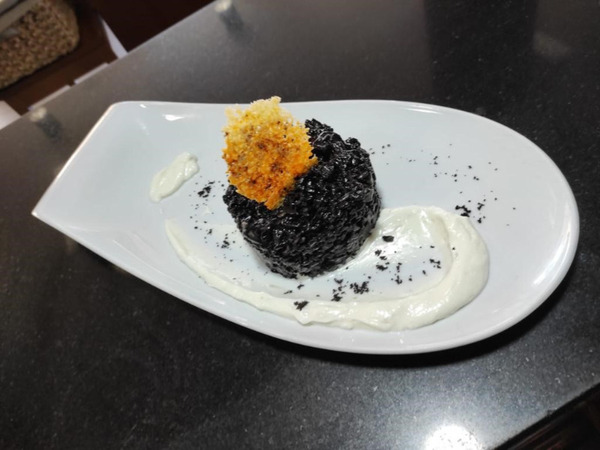 Arroz Negro Con Alioli de Lima 