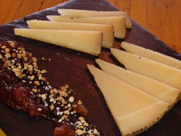 Cheese board 