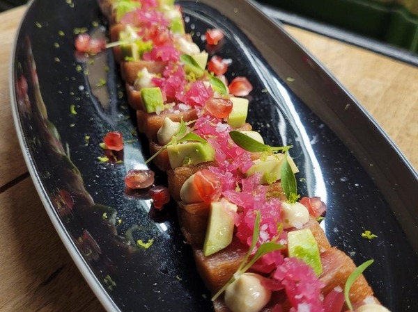 TATAKI DE ATÚN ROJO