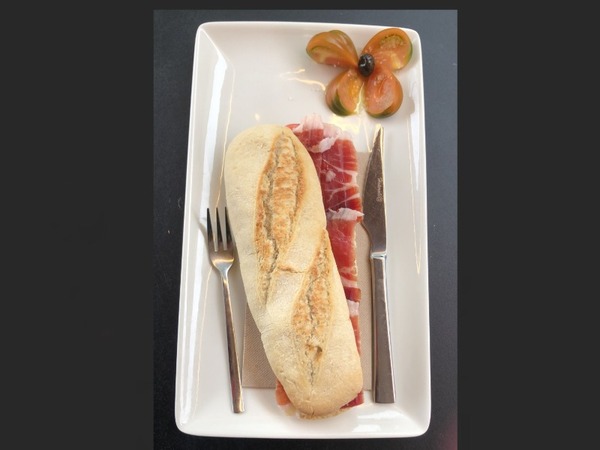 Bocadillo jamón ibérico