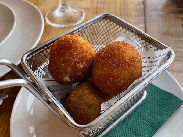 Cheek and white chocolate croquettes