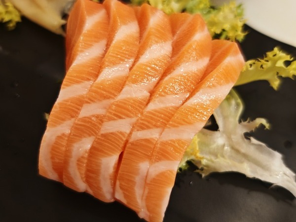 Sashimi Salmon