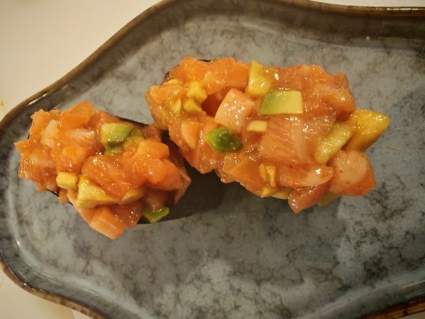 GUNKAN SALMON WITH AVOCADO