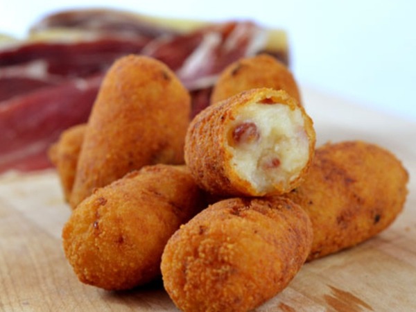 Serrano ham croquette minimum serving 3